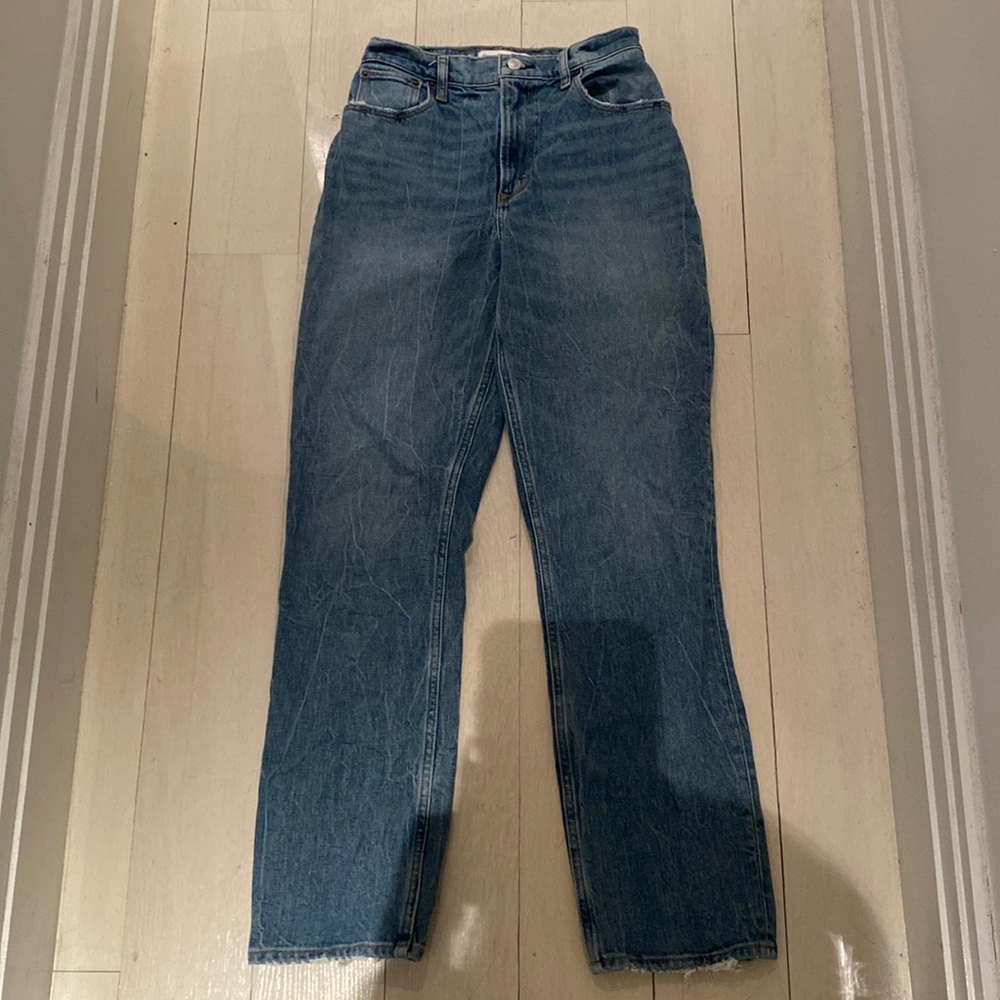Abercrombie & Fitch Curve Love The 90s Straight Ultra High Rise